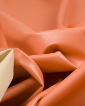 Skóra Elastyczna Jasna Brzoskwinia - detal