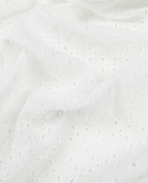 Batyst z Haftem Wzór 27 Ecru - detal