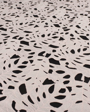 Gipiura Bawełniana Wzór 21 Liście Monstera Pudrowy - detal2