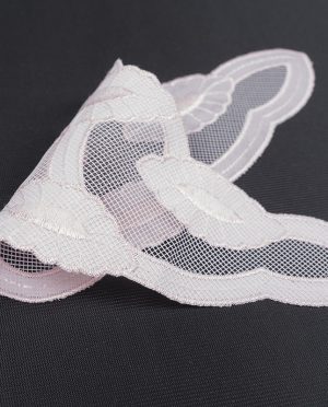 Aplikacja Haftowana Pudrowy Róż - Aksamitny Połysk